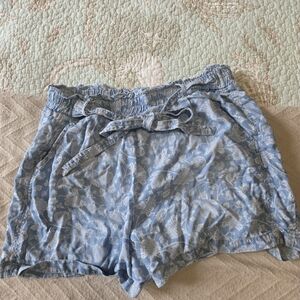 Knox Rose Light Blue Floral Tie-Waist High Waist Shorts